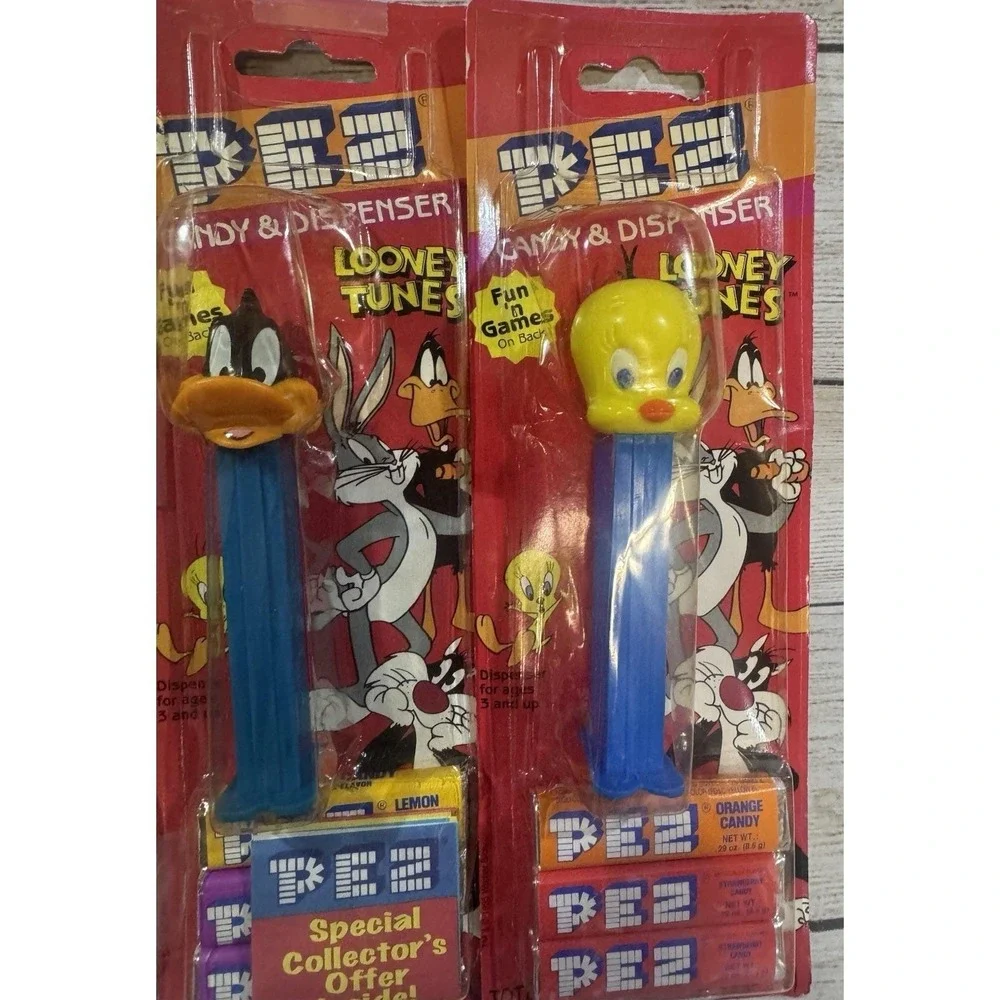 Lot of 7 Vtg PEZ Dispensers Looney Tunes Bugs Taz Daffy Tweety w/Orig. Pkgs TbB3